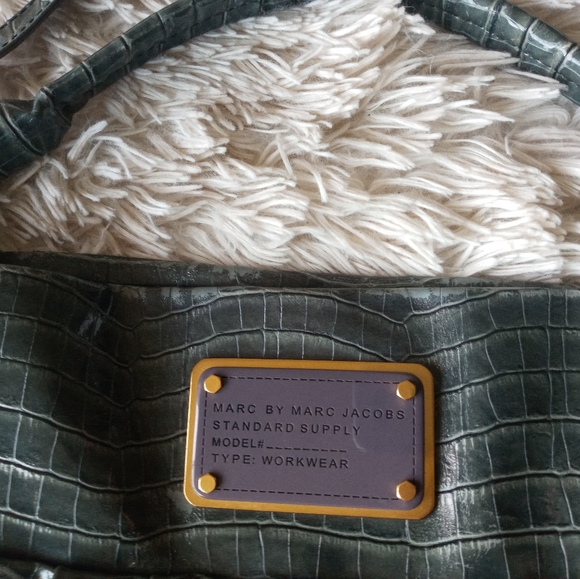 Marc by Marc Jacobs Vintage Blue PATENT LEATHER BAG - Picture 3 of 16